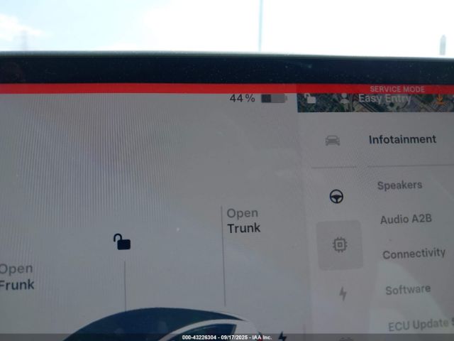 Tesla Model Y Image 17