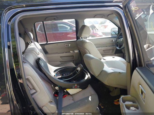 Honda Pilot Ex Image 16