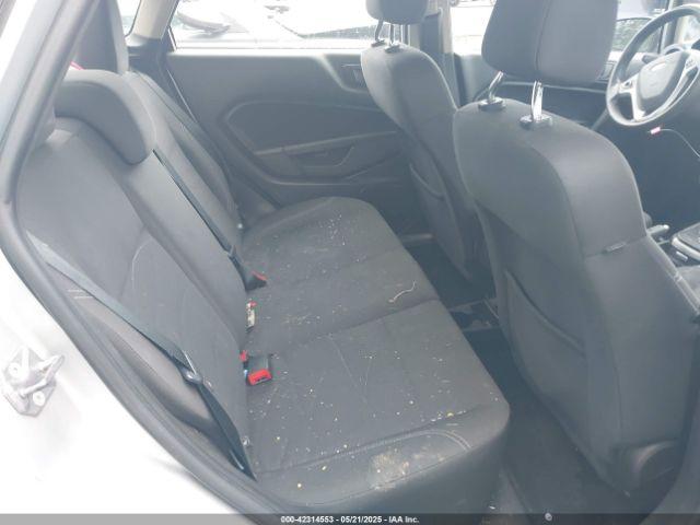 Ford Fiesta Se Image 11