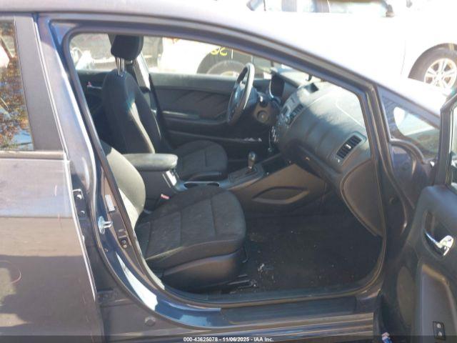 Kia Forte Lx Image 14