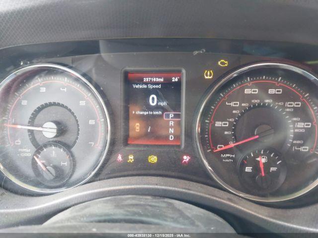 Dodge Charger Se Image 4