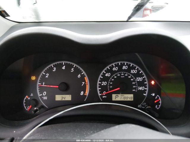 Toyota Corolla Le Image 9