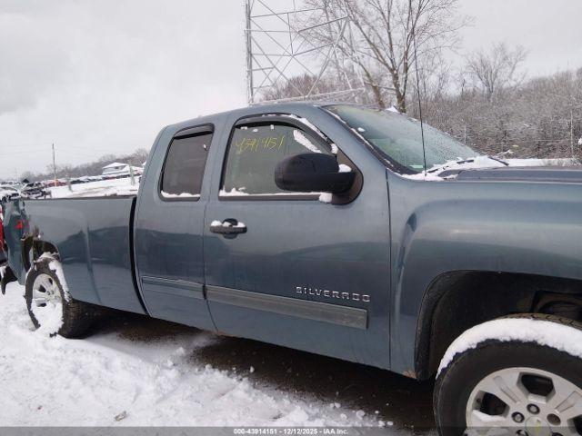 Chevrolet Silverado 1500 Lt Image 10