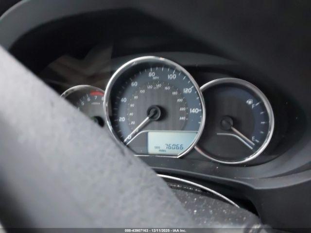 Toyota Corolla Le Image 6