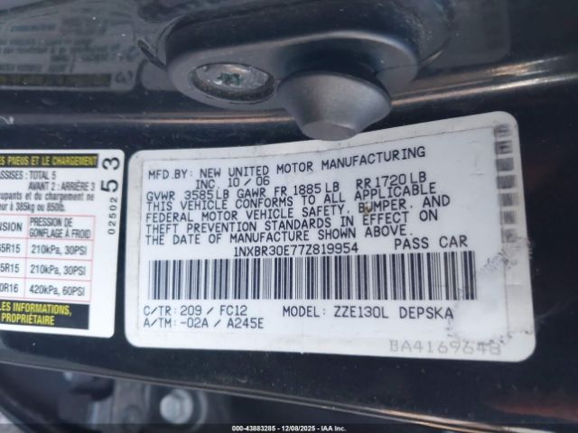 Toyota Corolla S Image 6