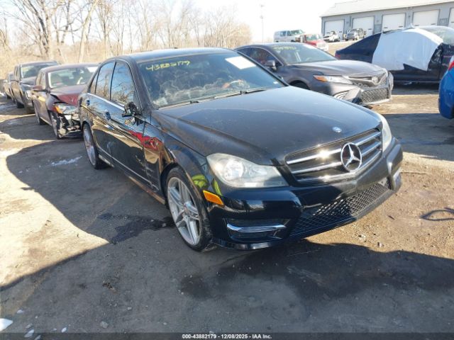 Mercedes-Benz C-Class Sport 4matic Image 1