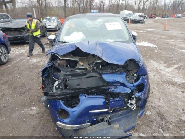 FIAT 500 Lounge Image 2