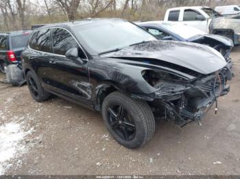  Salvage Porsche Cayenne