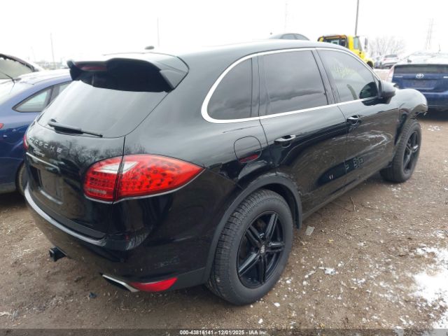 Porsche Cayenne Image 10