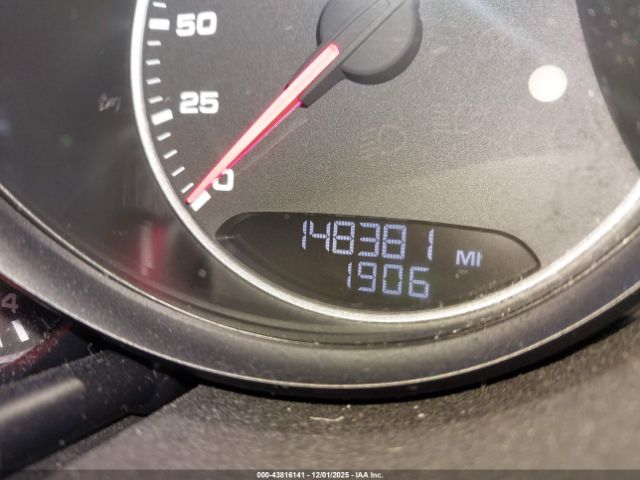 Porsche Cayenne Image 15