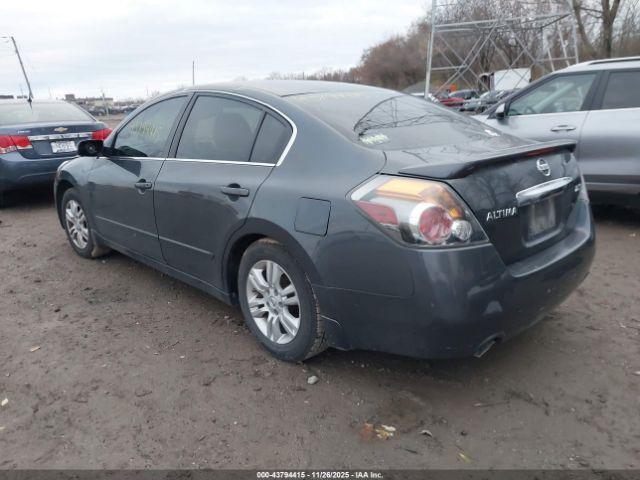Nissan Altima 2.5 S Image 16