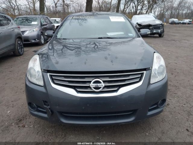 Nissan Altima 2.5 S Image 3