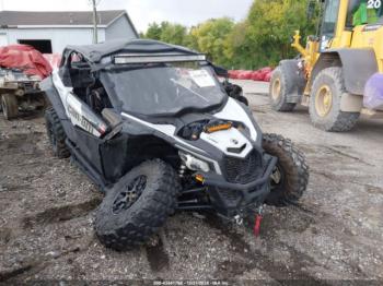  Salvage Can-Am Maverick X3