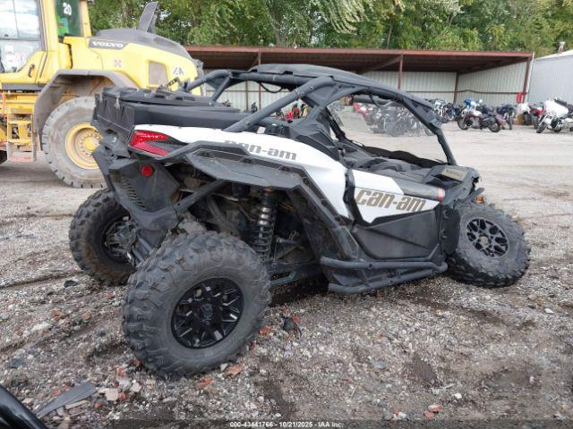Can-Am Maverick X3 Ds Turbo Image 10
