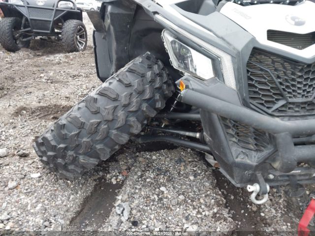 Can-Am Maverick X3 Ds Turbo Image 5