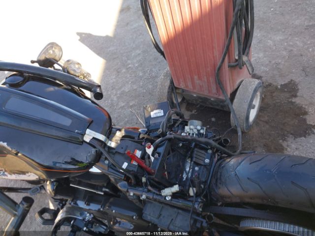 Harley-Davidson Fltrxs Image 11