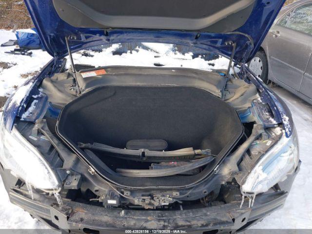 Tesla Model S Image 10