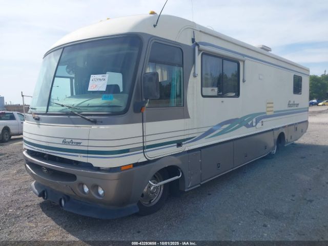 Chevrolet P30 Image 3