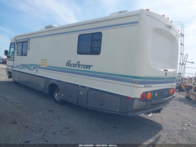 Chevrolet P30 Image 4