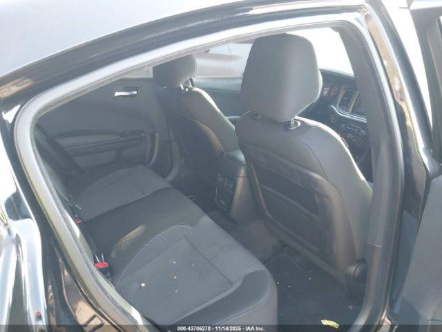 Dodge Charger Se Rwd Image 6