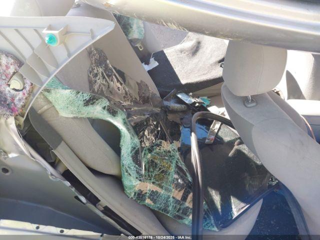 Toyota Corolla Le Image 7