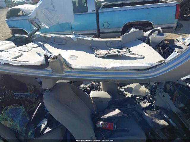 Toyota Corolla Le Image 13