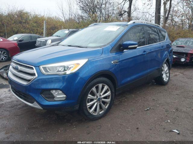 Ford Escape Titanium Image 3