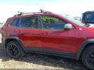 Jeep Cherokee Trailhawk Image 14