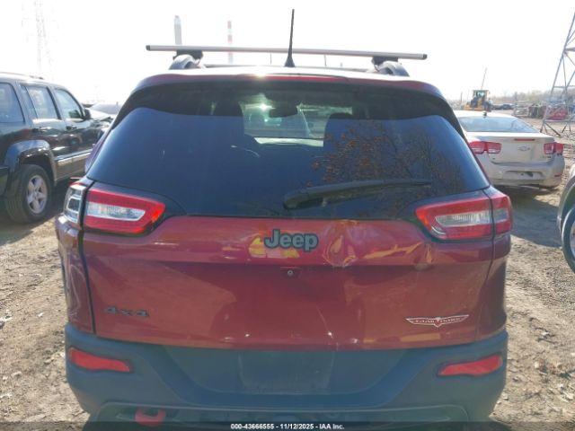 Jeep Cherokee Trailhawk Image 12