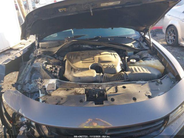 Dodge Charger Sxt Plus Rwd Image 9