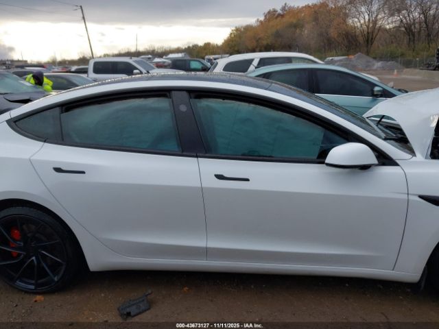 Tesla Model 3 Performance All-wheel Drive Image 11