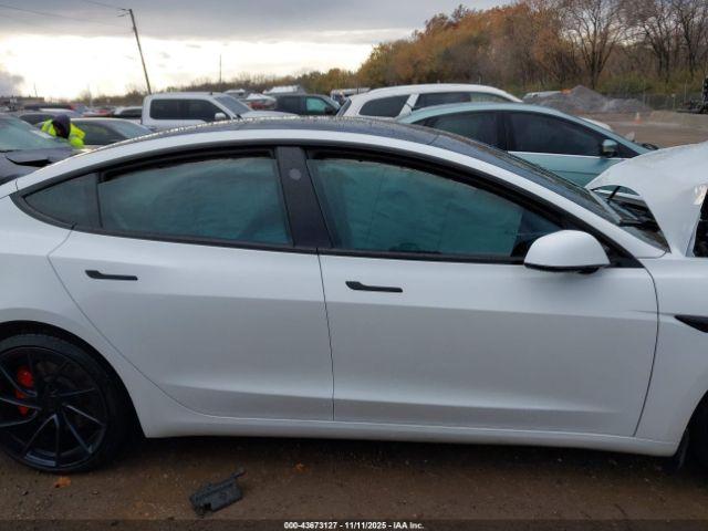 Tesla Model 3 Performance All-wheel Drive Image 11