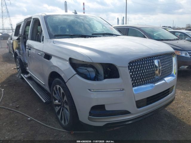 Lincoln Navigator Reserve L Image 1