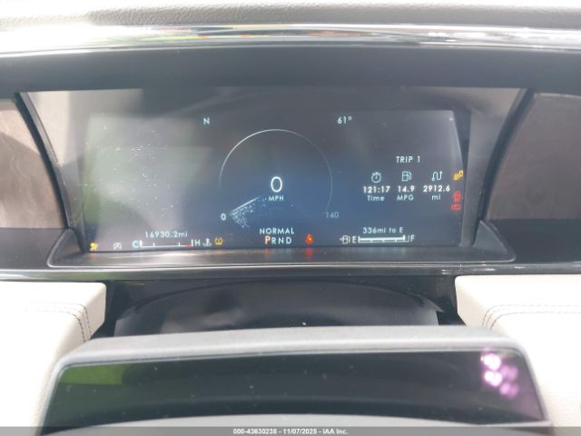 Lincoln Navigator Reserve L Image 4