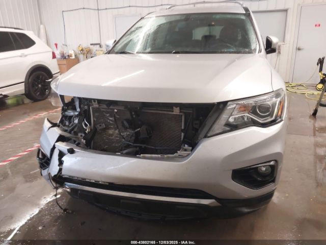 Nissan Pathfinder Sl Image 10