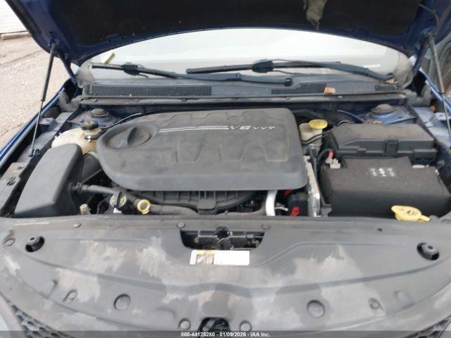 Chrysler 200 S Image 7