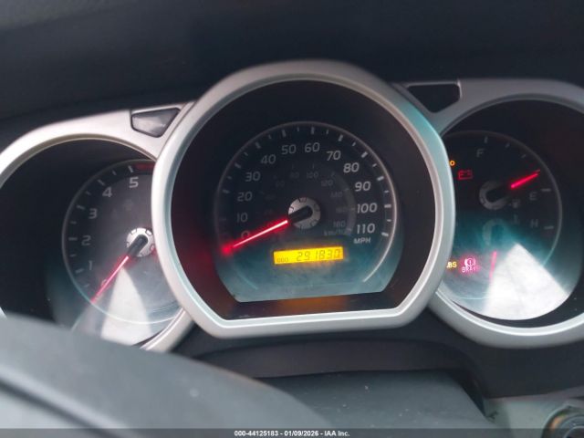 Toyota 4Runner Limited V8 Image 2