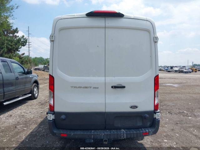 Ford Transit Image 14