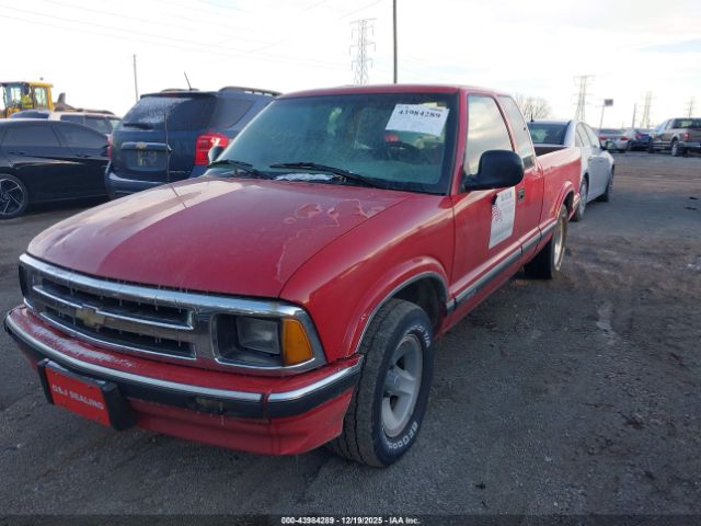 Chevrolet S-10 Ls Fleetside Image 11
