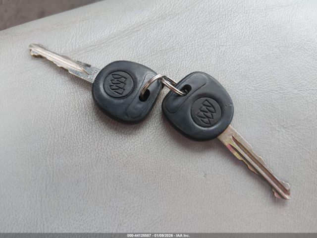 Buick LaCrosse Cxl Image 7