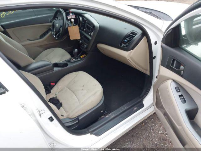 Kia Optima Lx Image 3