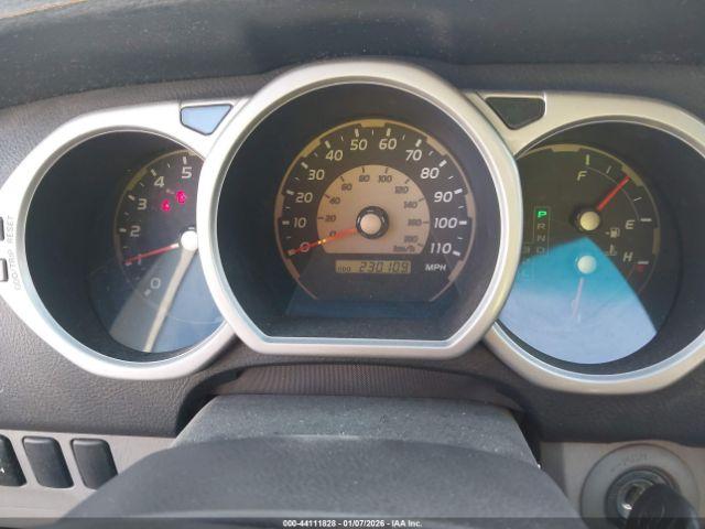 Toyota 4Runner Sr5 V6 Image 2