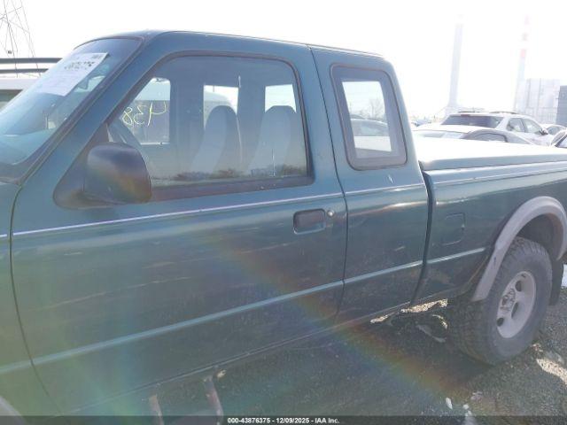 Ford Ranger Super Cab Image 13