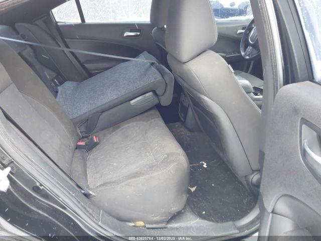 Dodge Charger Se Image 13