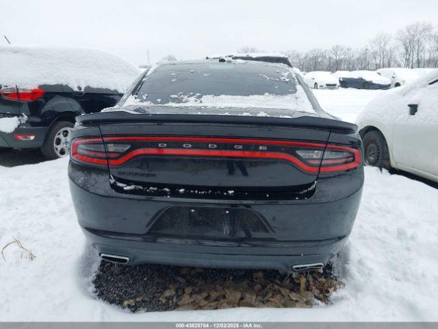 Dodge Charger Se Image 8