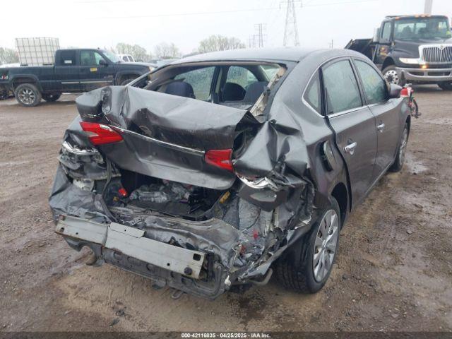 Nissan Sentra S Image 9