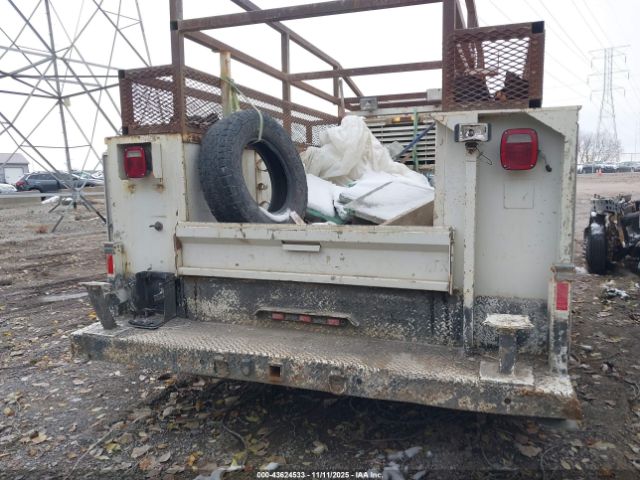 Ford F-350 Xl Image 12