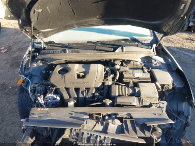 Kia Forte Lxs Image 8