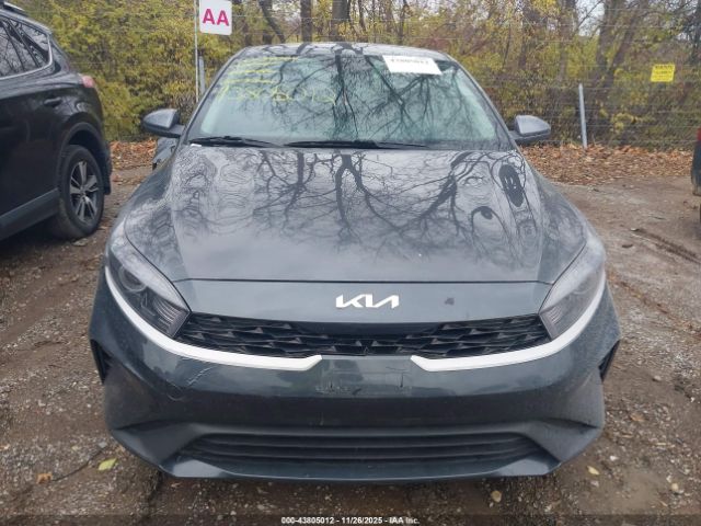 Kia Forte Lxs Image 14