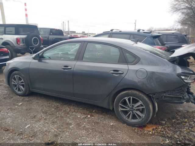 Kia Forte Lxs Image 11